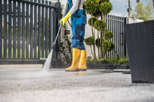 Playground Equipment Cleaning in Sun Village, CA